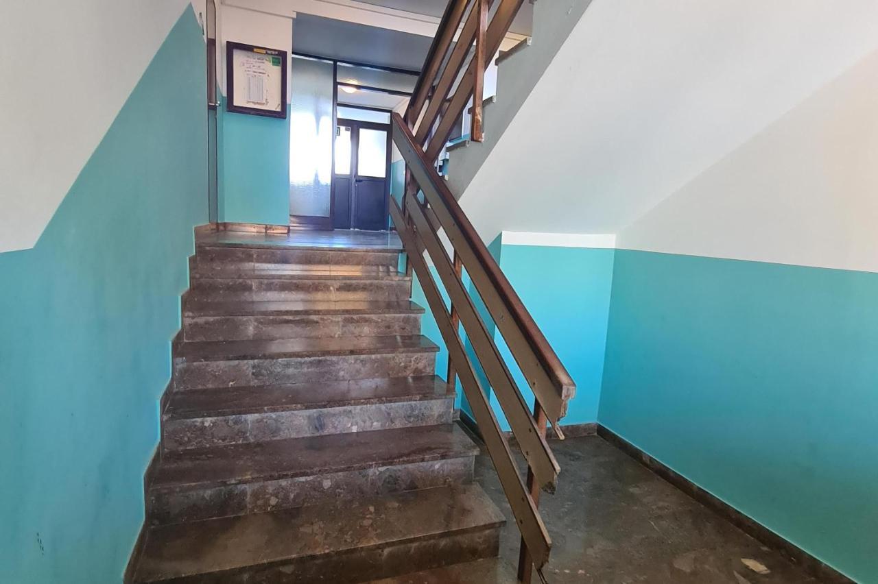 Apartment Elia ロヴィニ エクステリア 写真